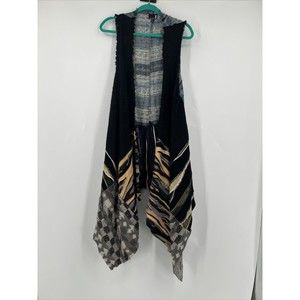 Urban Renewal Recycled Cosby Sweater vest size small / medium MSRP: $79